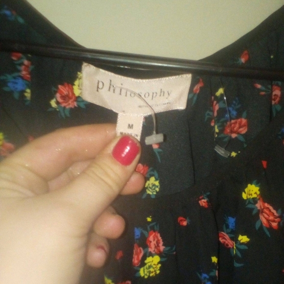 Top by philosophy size medium - Picture 3 of 3